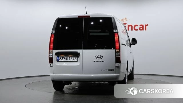 Hyundai Staria id 4696428 из Кореи 25