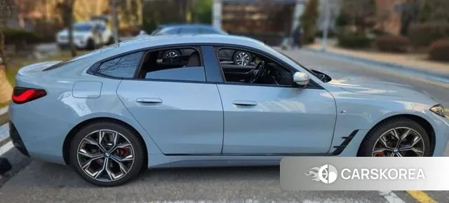 BMW 4 Series (G22) 2021 Серебристо-серый из Кореи, фото 5