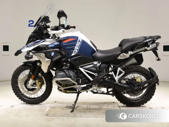 Проданный BMW R1250GS 2023 из Японии