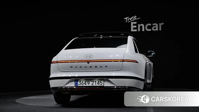 Hyundai Grandeur (GN7) id 3316690 из Кореи 14