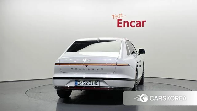 Hyundai Grandeur (GN7) id 4322474 из Кореи 31