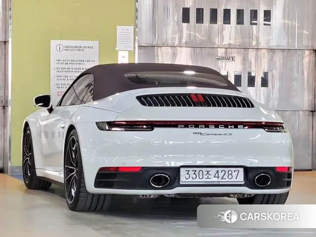 Porsche 911(992) id 3368181 из Кореи 13