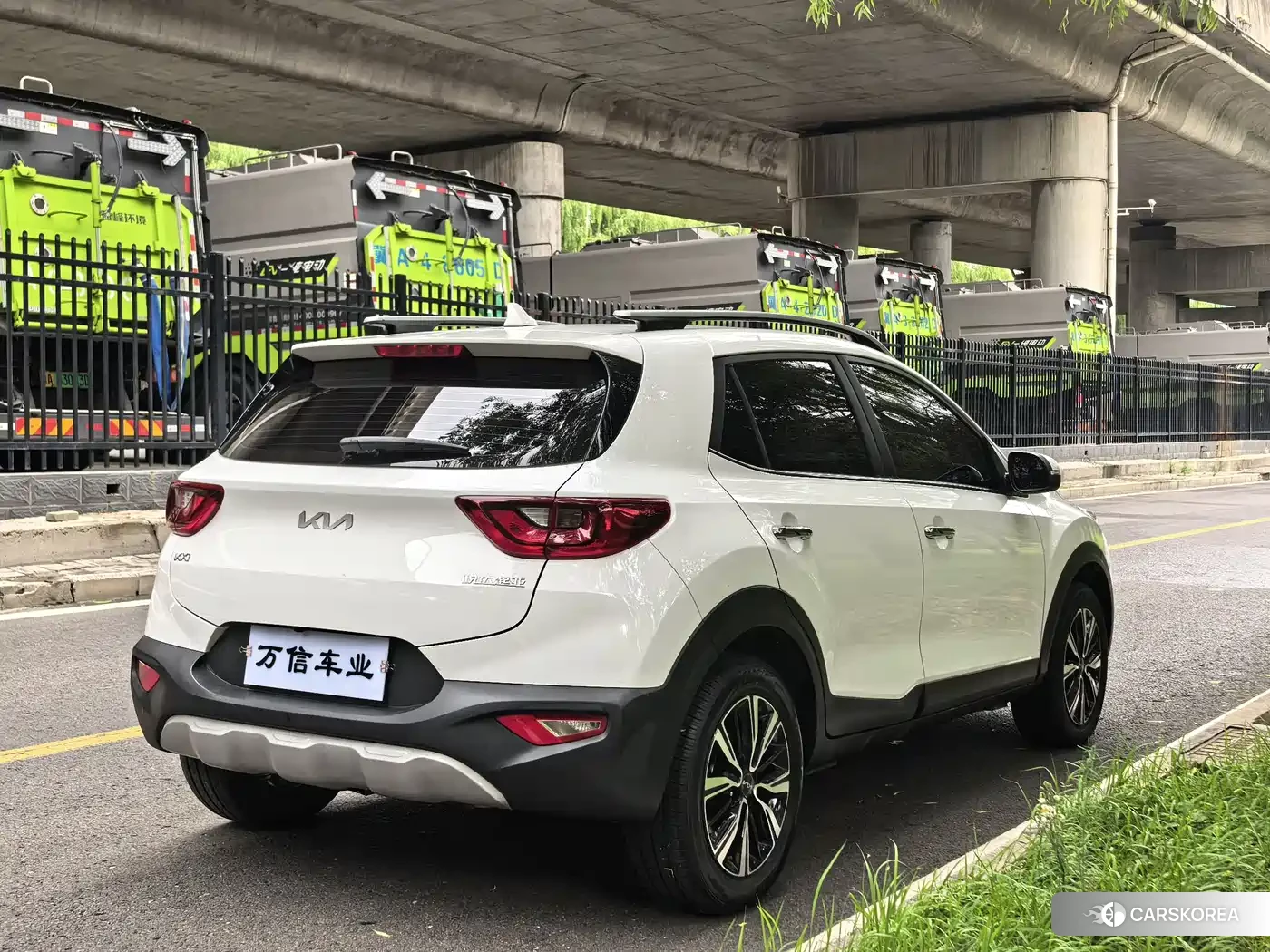Kia KX1 id 4583766 из Китая 14