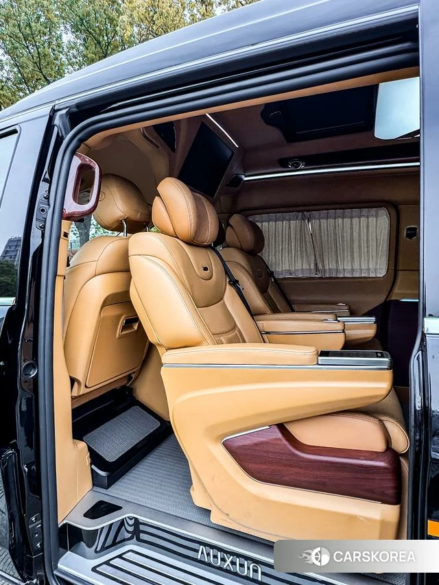 Mercedes-Benz V-class id 4276582 из Китая 31