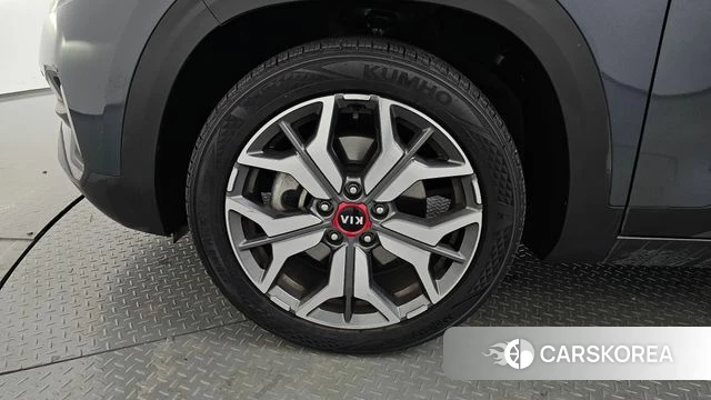 Kia Seltos id 3813935 из Кореи 14