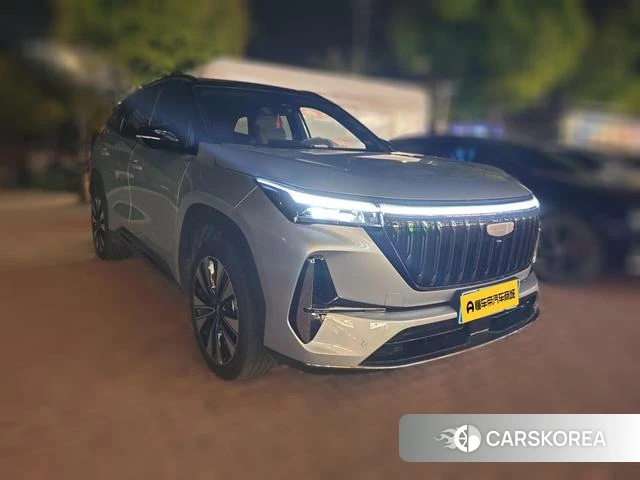 Geely Automobile Boyue L 2025 Серебристо-серый из Китая, фото 4