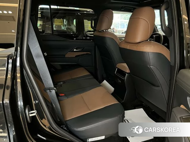Lexus GX 2025 Черный из Китая, фото 4