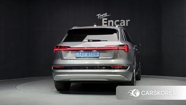 Audi e-Tron id 4792555 из Кореи 14