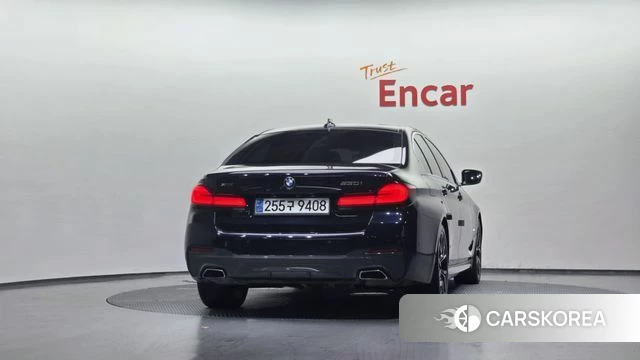 BMW 5 Series (G30) id 4350722 из Кореи 14