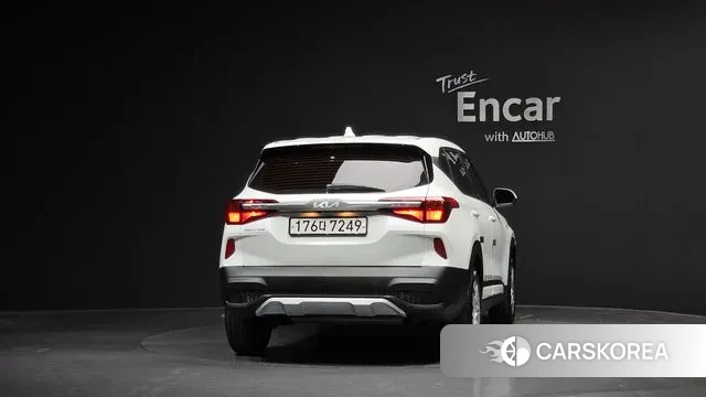 Kia Seltos id 3378383 из Кореи 14