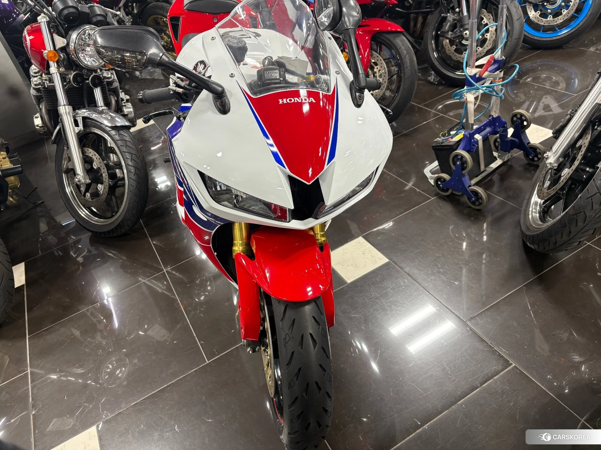 Проданный Honda CBR600RR 2013 из Японии, фото 3
