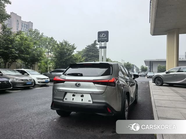 Lexus UX id 4348946 из Китая 11
