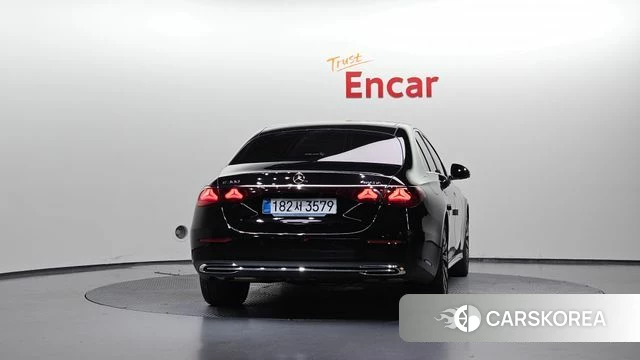 Mercedes-Benz E-Class W214 id 4897734 из Кореи 14