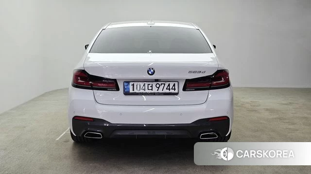 BMW 5 Series (G30) id 4331018 из Кореи 14