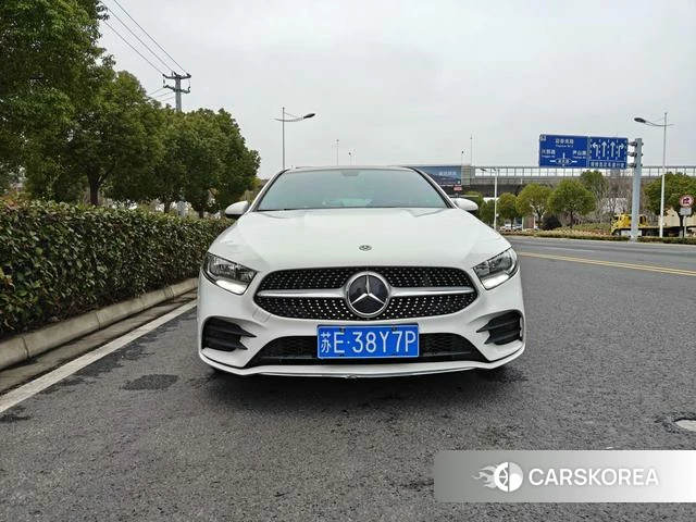 Mercedes-Benz Class A 2019 Белый из Китая, фото 5
