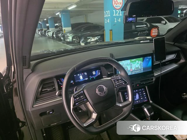 Ssangyong Torres 2024 Черный из Кореи, фото 4