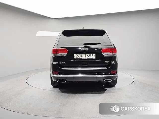 Jeep Grand Cherokee id 3687550 из Кореи 14