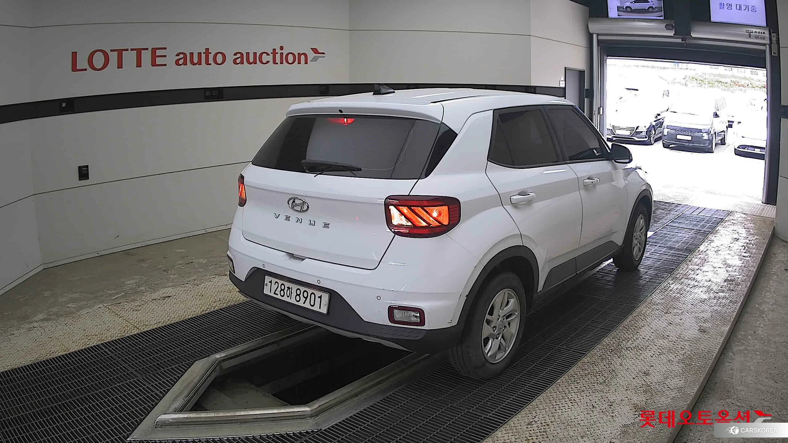 Hyundai Venue id 4289503 из Кореи 32