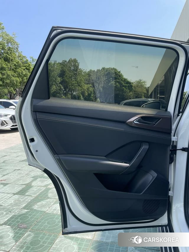 Volkswagen Tuyue id 4261764 из Китая 20