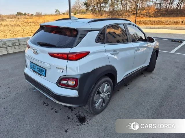 Hyundai Kona Electric id 3788994 из Кореи 14