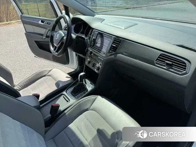 Volkswagen Golf*Jiayu id 4213617 из Китая 22