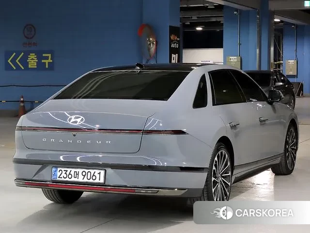 Hyundai Grandeur Hybrid (GN7) id 3502801 из Кореи 14