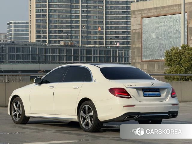 Mercedes-Benz E-class id 4254719 из Китая 10