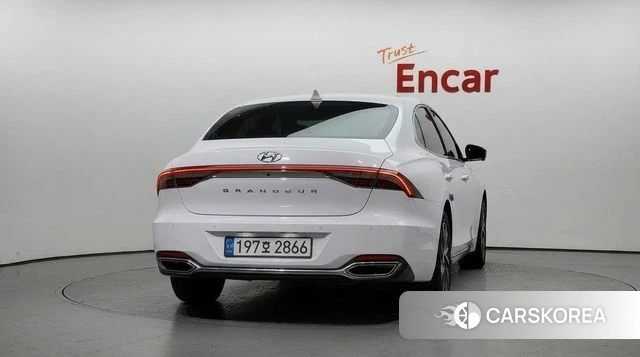 Hyundai The New Grandeur IG id 4905661 из Кореи 27