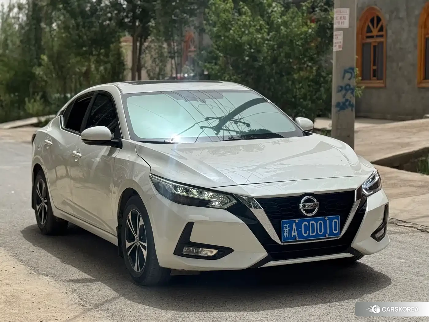 Nissan Sylphy 2022 Белый из Китая, фото 4