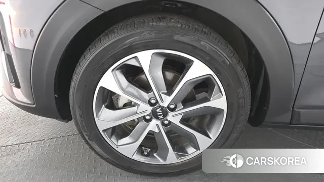 Kia Stonic id 3709528 из Кореи 14