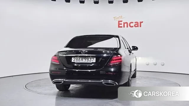 Mercedes-Benz E-Class W213 id 3692073 из Кореи 14