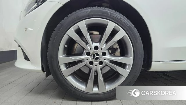 Mercedes-Benz C-Class W205 id 4732263 из Кореи 25
