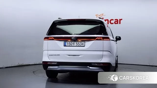 Kia Carnival 4th generation id 3017900 из Кореи 14