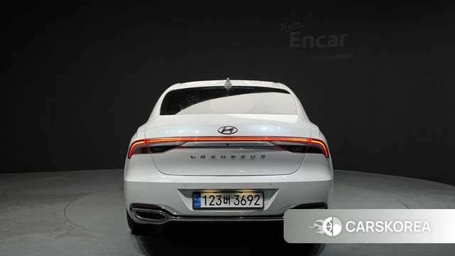 Hyundai The New Grandeur IG id 3910965 из Кореи 14