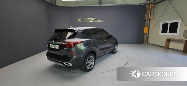 Kia Seltos id 4732413 из Кореи 14