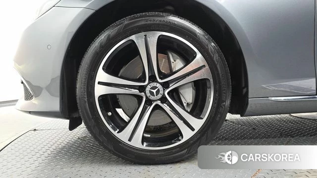 Mercedes-Benz E-Class W213 id 4508300 из Кореи 29