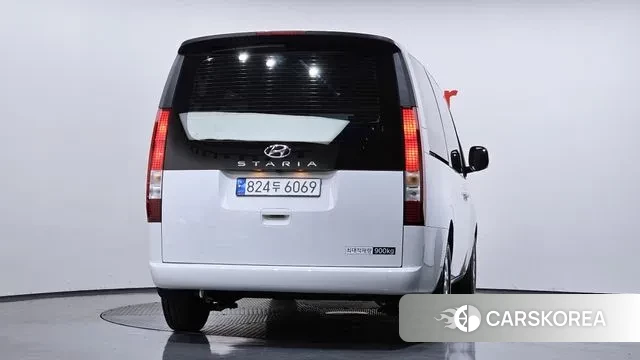 Hyundai Staria id 3770186 из Кореи 14