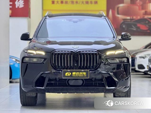 BMW X7 id 3926920 из Китая 8