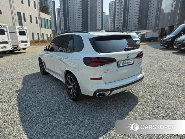 BMW X5 (G05) 2025 Белый из Кореи, фото 5