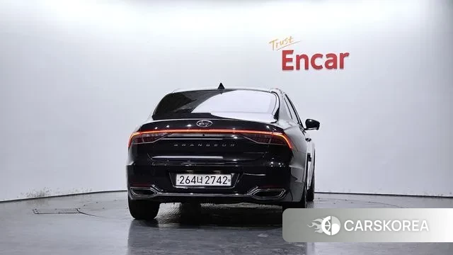 Hyundai The New Grandeur IG id 2961267 из Кореи 14