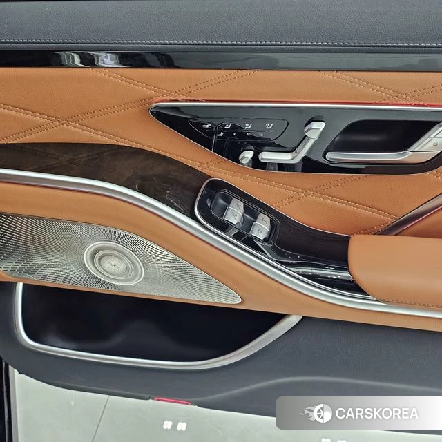 Mercedes-Benz Maybach S-class id 4276880 из Китая 11