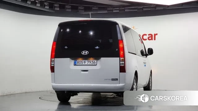 Hyundai Staria id 3230997 из Кореи 14