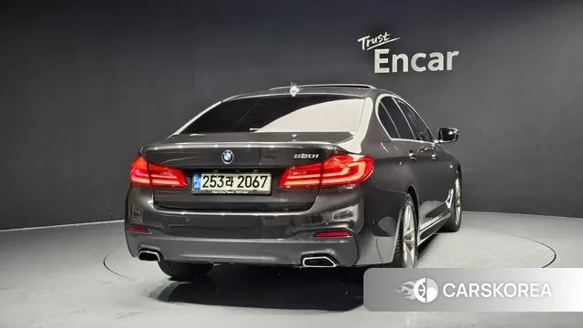 BMW 5 Series (G30) id 3489050 из Кореи 14