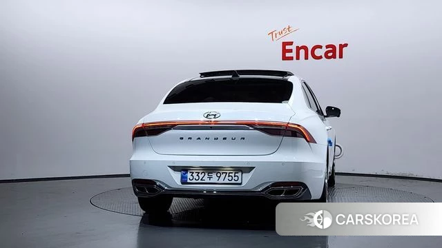 Hyundai The New Grandeur IG id 4534555 из Кореи 27