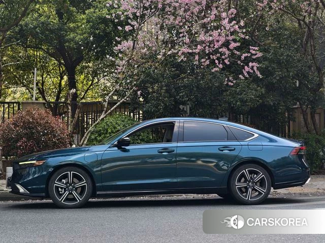 Honda Accord PHEV 2023 Другой из Китая, фото 5