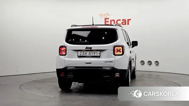 Jeep Renegade id 3601953 из Кореи 14