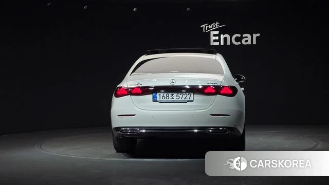 Mercedes-Benz E-Class W214 id 4394806 из Кореи 14