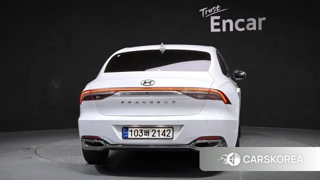 Hyundai The New Grandeur IG Hybrid id 3788082 из Кореи 14