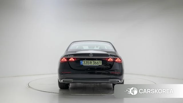 Mercedes-Benz E-Class W214 id 3825707 из Кореи 14