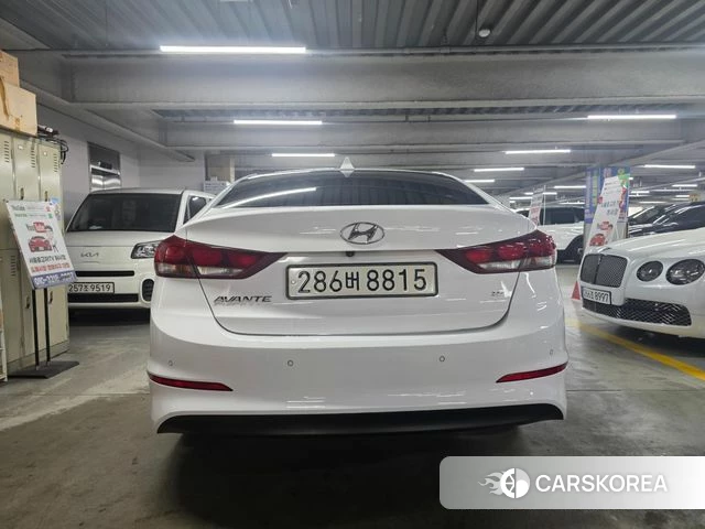 Hyundai Avante AD id 4197220 из Кореи 11